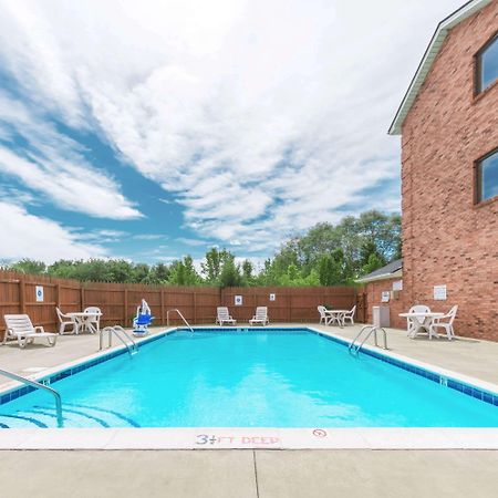Super 8 By Wyndham Georgetown Exterior foto
