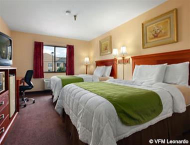 Super 8 By Wyndham Georgetown Exterior foto